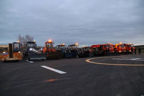 На дорогах Менделеевска организовано дежурство дорожной техники