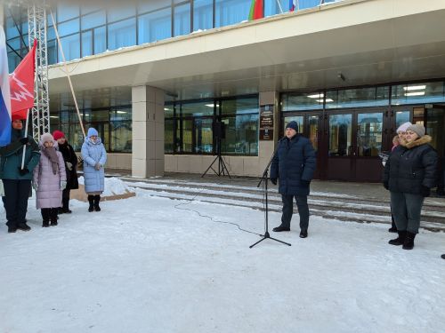 Из Менделеевска в зону СВО отправили гуманитарный груз