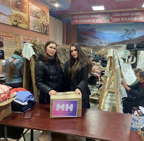 В Менделеевске продолжается сбор гуманитарной помощи бойцам СВО