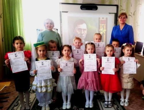 Менделеевски балалар бакчасында нәфис сүз бәйгесе үтте
