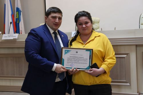 Менделеевскида компанияләрнең җитәкчеләре һәм эшмәкәрләр бүләкләнде