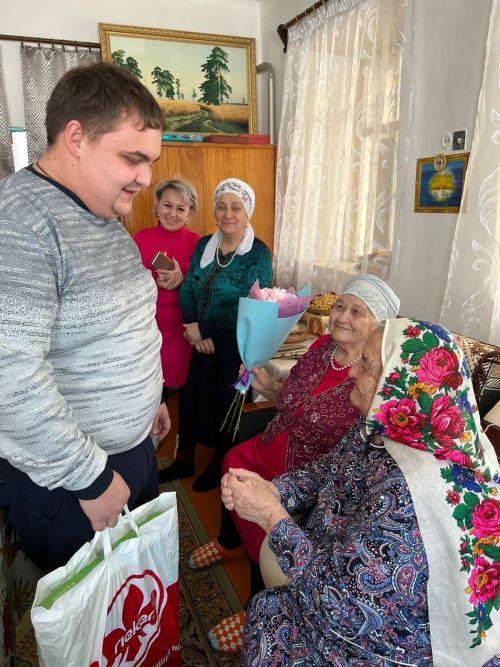 Жительница села Бизяки Шаргия Ибатуллина отметила 95-летие