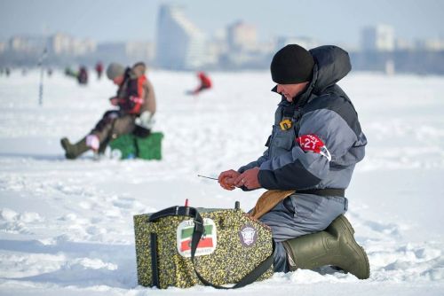 Менделеевцы могут участвовать в соревнованиях по ловле на блесну со льда