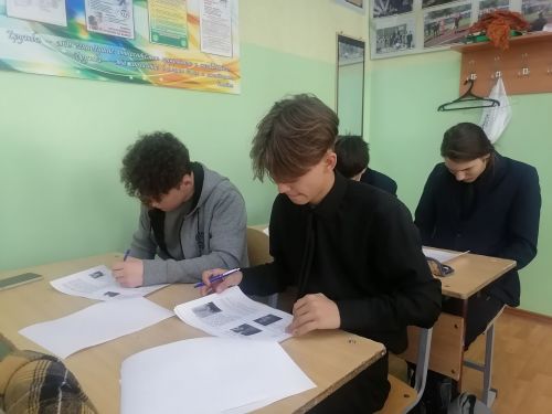 Менделеевцы присоединились к  патриотической акции «Диктант победы»