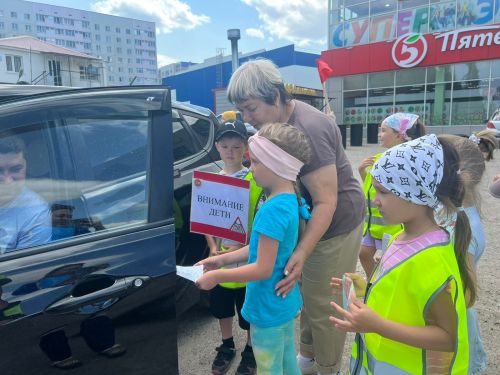 В Менделеевске проведена профилактическая акция «Ребенок — главный пассажир»