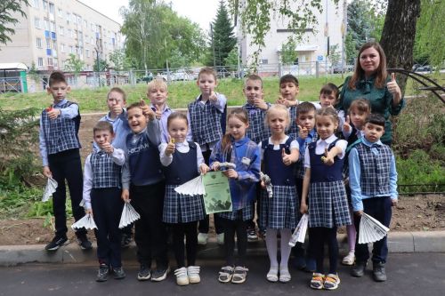 Менделеевские школьники попробовали себя в роли ведущих прогноза погоды