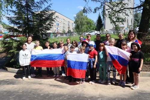 ЮИДовцы в преддверии Дня России поучаствовали в квест-туре от «МН»