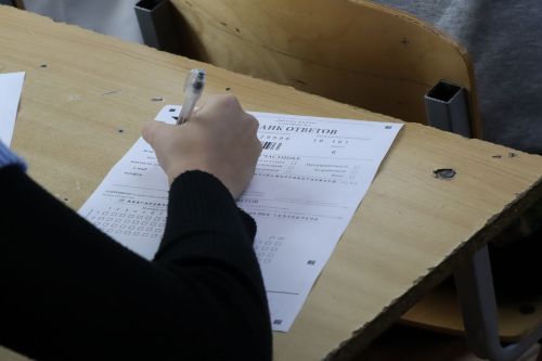 Сегодня 294 школьника в Менделеевске сдают ОГЭ по русскому языку