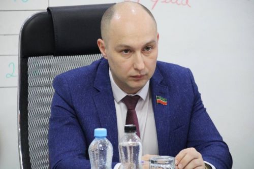 Менделеевцы получили подарок от депутата Госсовета РТ