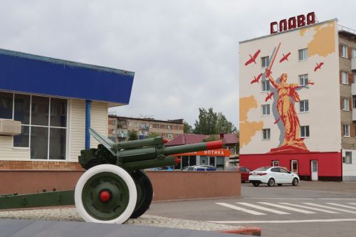 Лилия Ахметова: «Улица Бурмистрова – удобная инфраструктура и благоустроенный район»