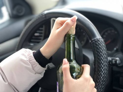 В Челнах выпивший несовершеннолетний врезался в дерево