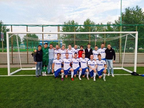 Менделеевские футболисты одержали победу в Альметьевске