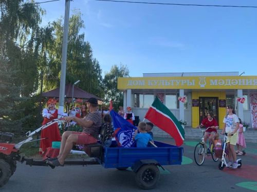 В Тат.Челнах прошел Яблочный Спас