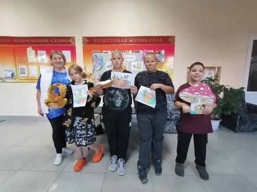 В Ижевском СДК состоялся  конкурс рисунков