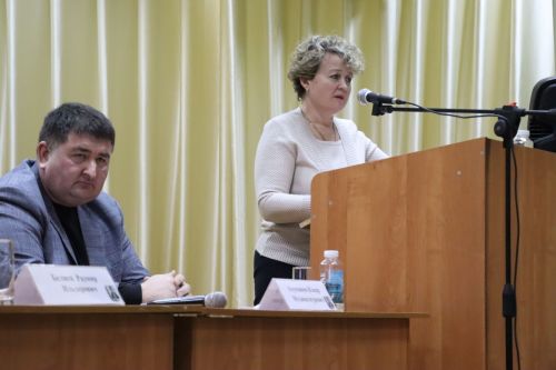 Камай авылында халыкны борчыган мәсьәләләр буенча район башлыгы белән фикер алыштылар