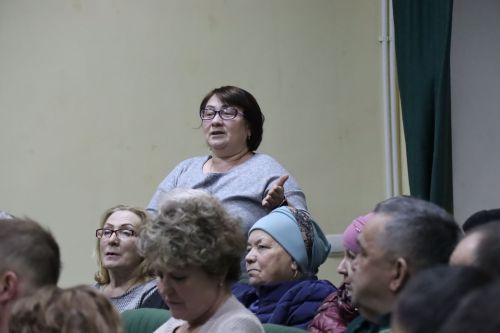 Камай авылында халыкны борчыган мәсьәләләр буенча район башлыгы белән фикер алыштылар