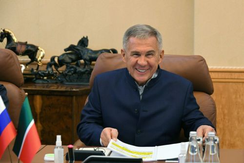 Раис Татарстана поздравил православных Татарстанцев с Рождеством