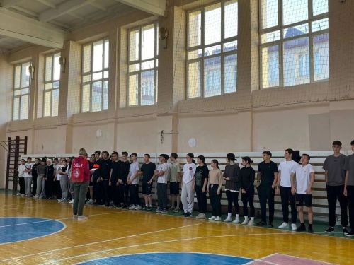 Школьники Менделеевска выполнили нормы ГТО