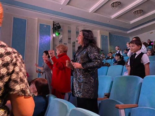 В детской школе искусств состоялось новогоднее выступление «Дед Мороз и тайны морского царства»