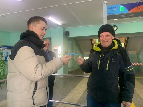 В Менделеевске в дни голосования на всех участках работают волонтёры Победы