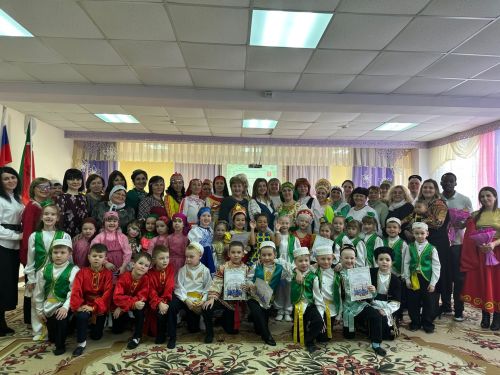 Кульминацией республиканского конкурса «Народы разные – республика одна» стали яркие номера и национальные блюда