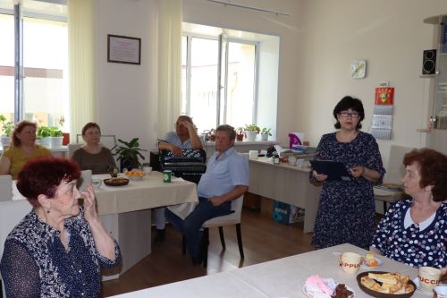 Участники народного хора ветеранов поделились воспоминаниями о военном времени