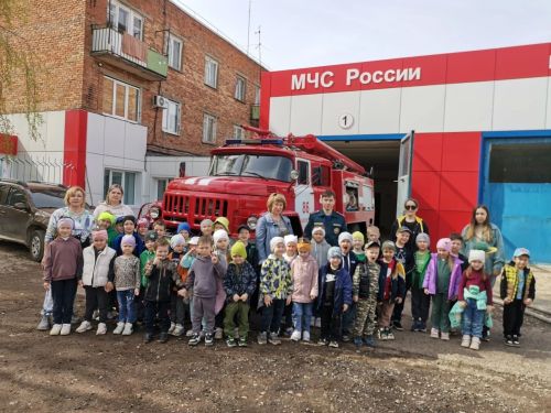 Воспитанники детского сада «Рябинушка» побывали с экскурсией в ПСЧ №86
