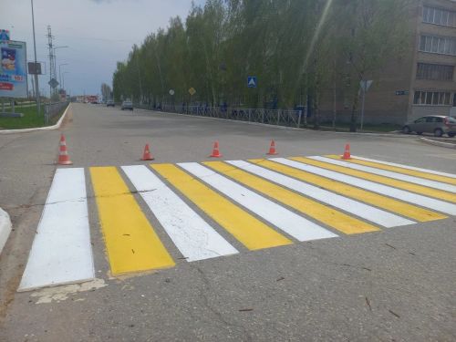 В Менделеевске приступили к нанесению дорожной разметки