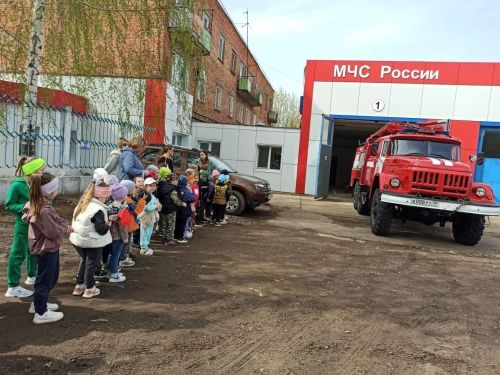 Воспитанники детского сада «Рябинушка» побывали с экскурсией в ПСЧ №86