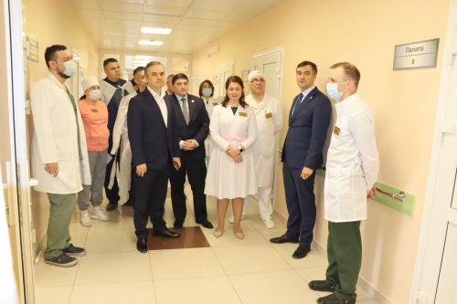 Необходимое заменим, где нужно поддержим: Марсель Миннуллин посетил Менделеевское ЦРБ