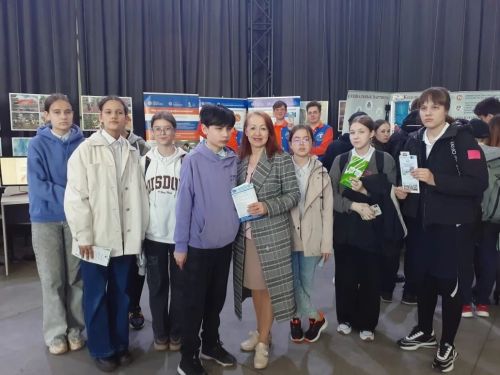 Менделеевские школьники посетили профориентационную ярмарку