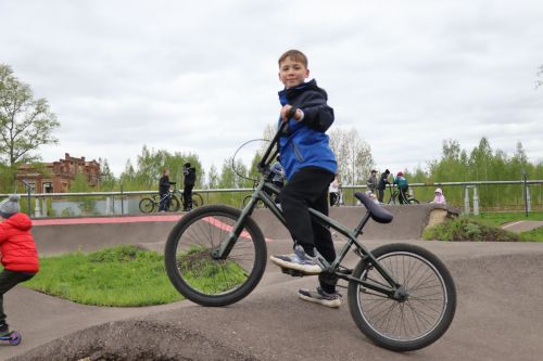 В экстрим-парке Менделеевска открыли летний сезон