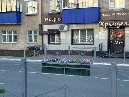 В Менделеевске продолжается работа по благоустройству и озеленению