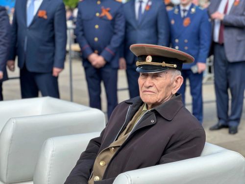 В Менделеевске появляются баннеры с портретами ветеранов Великой Отечественной войны и узников концлагерей