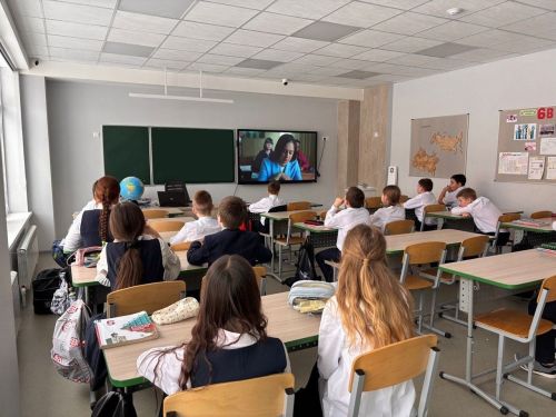 В «Химико-технологическом лицее № 3» Менделеевска состоялся просмотр фильма «Живой город»