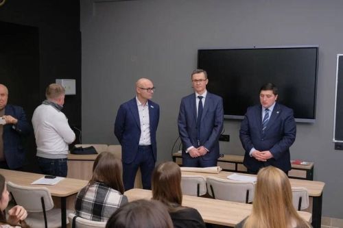 В Казани обсудили дальнейшее сотрудничество между КНИТУ, Менделеевским районом и АО «Аммоний»