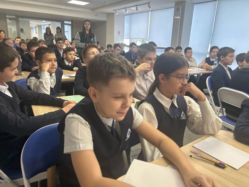В ЦДЮК «Менделеевская долина» проходит ежегодный математический турнир «Знатоки»