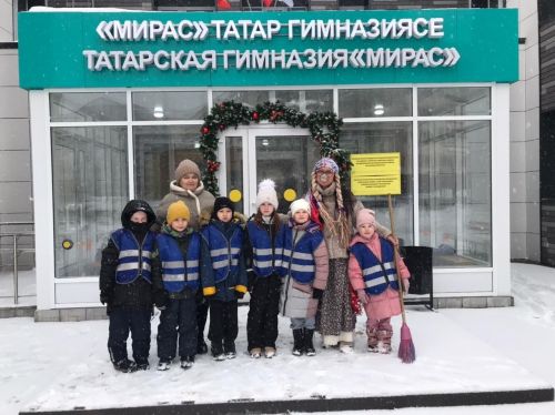Зимние игры на свежем воздухе в гимназии «Мирас» для профилактики дорожного травматизма