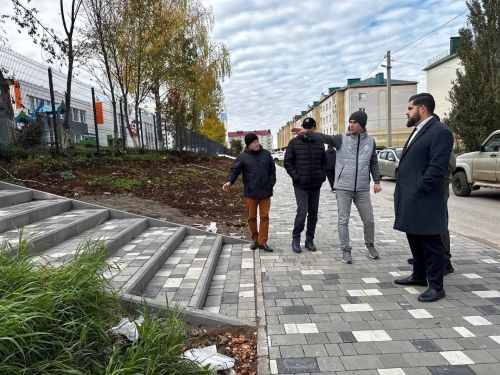 В Менделеевске продолжается строительство велодорожек
