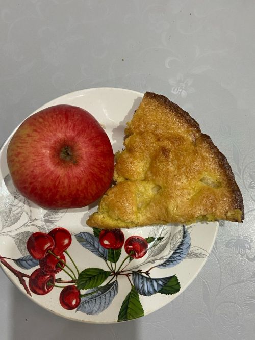 Рецепт шарлотки классической: вкусно и просто