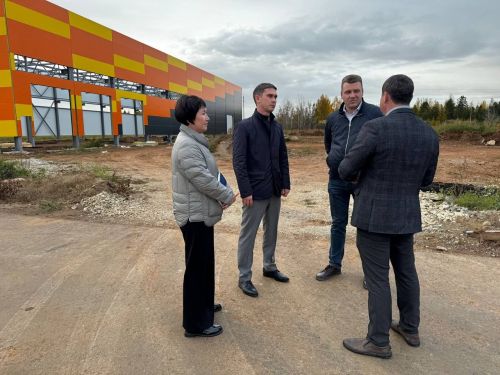Роберт Искандаров оценил ход работ в промышленном парке «Менделеевск 2.0»
