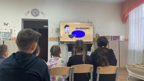 Воспитанники приюта «Камские зори» изучают мир рекламы и учатся критическому мышлению
