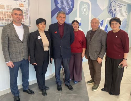 При поддержке АО «Аммоний» и руководства района в Менделеевске стартуют углубленные курсы по химии для старшеклассников