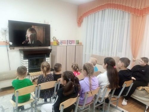 Социальный приют «Камские зори» провел акцию против буллинга