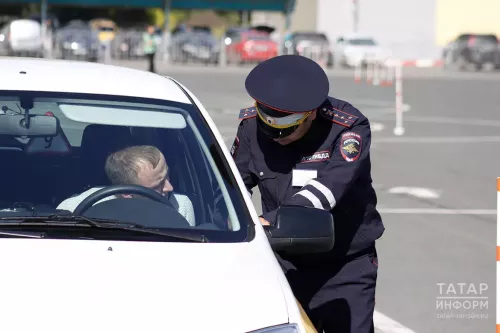 В России водителей могут наказывать за приём определенных лекарств