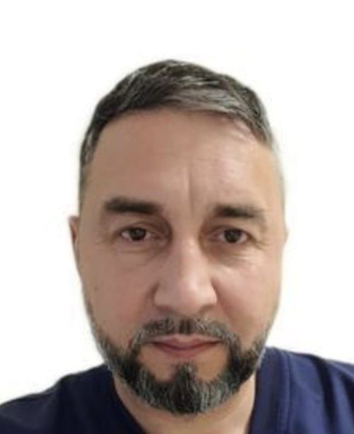 В Менделеевской ЦРБ пополнение: к команде присоединился врач-онколог Ленар Маратович Минигулов
