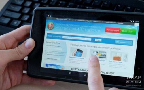 Как сохранить детские пособия при смене фамилии: рекомендации Светланы Захаровой
