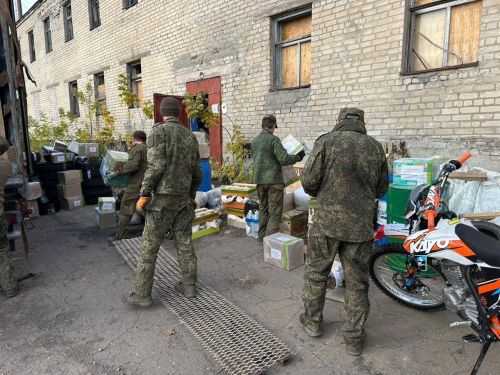 Глава Менделеевского района Роберт Искандаров доставил гуманитарный груз на СВО