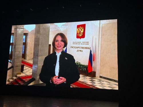 «Самый Классный КЛАССНЫЙ — 2025»: стартовал конкурс для лучших педагогов Менделеевска
