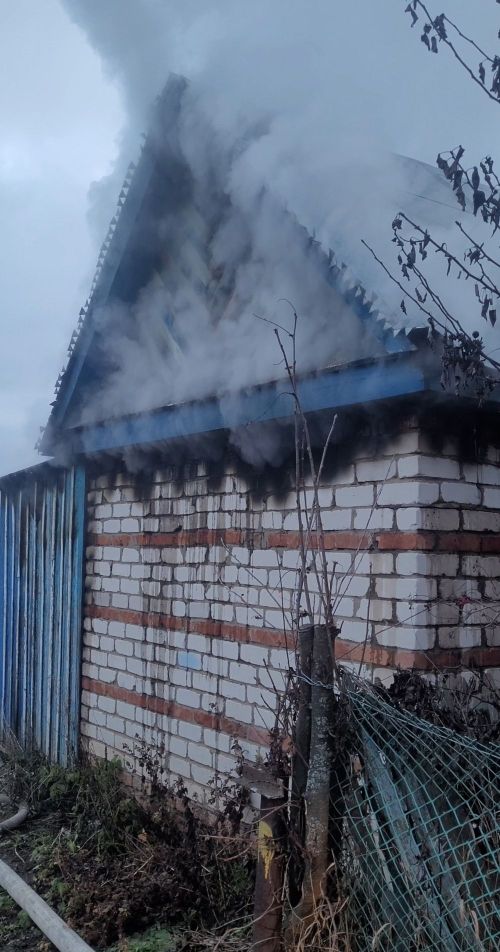 В Менделеевске мужчина получил ожоги, пытаясь растопить баню бензином